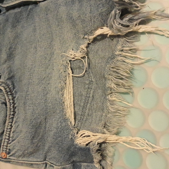 We The Free Shorts - Picture 7 of 8